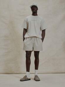 Musero Quần short kiểu boxer cài cúc phía trước, kẻ sọc, cạp chun, thích hợp cho mùa xuân hè, phong cách đi biển. - Nhiều màu - Xem 5