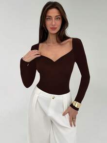 Aloruh 女士时尚性感露背链条细节长袖修身连体衣，百搭款式 - 咖啡棕 - 查看 5