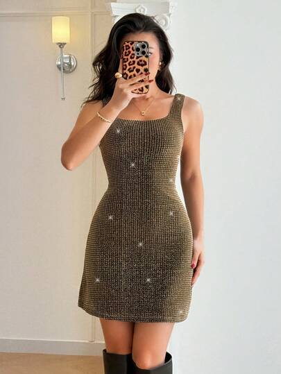 SHEIN Raffinéa Islamic-Style Sleeveless Dress For Women, Made Of Gold-Textured Fabric, New Long Dress For Women, Elegant Dress For Women, Elegant Outfit For Women, Long Casual Dress, Casual Outfit For Women, Casual Dress For Women, Summer Dress For Women, Party Dress, Elegant Party Dress, Wedding Party Dress, Wedding Guest Dress, New Summer Dress For Women, Party Dress, Elegant Party Dress, Wedding Party Dress, Wedding Guest DressTurkish Abaya, Arab Long Robe Fall Cloth For Women.Fashionable Casual Commuter Wear, Business Office Wear, Versatile And Stylish Everyday Casual Wear, Urban Teacher's Professional Attire