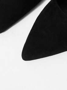 Mnmlis Women Flats - Black - View 6