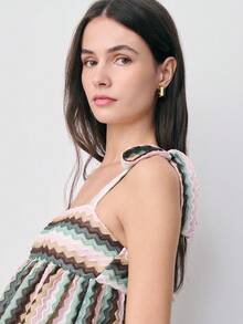 Nöista Zigzag Textured Knit Sleeveless Top With Adjustable Tie Straps. Spring, Summer, Boho, Festival, Summer Outfit, Woman. - Green - View 3