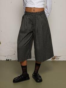 COUREZ Women Shorts - Black and White - View 4