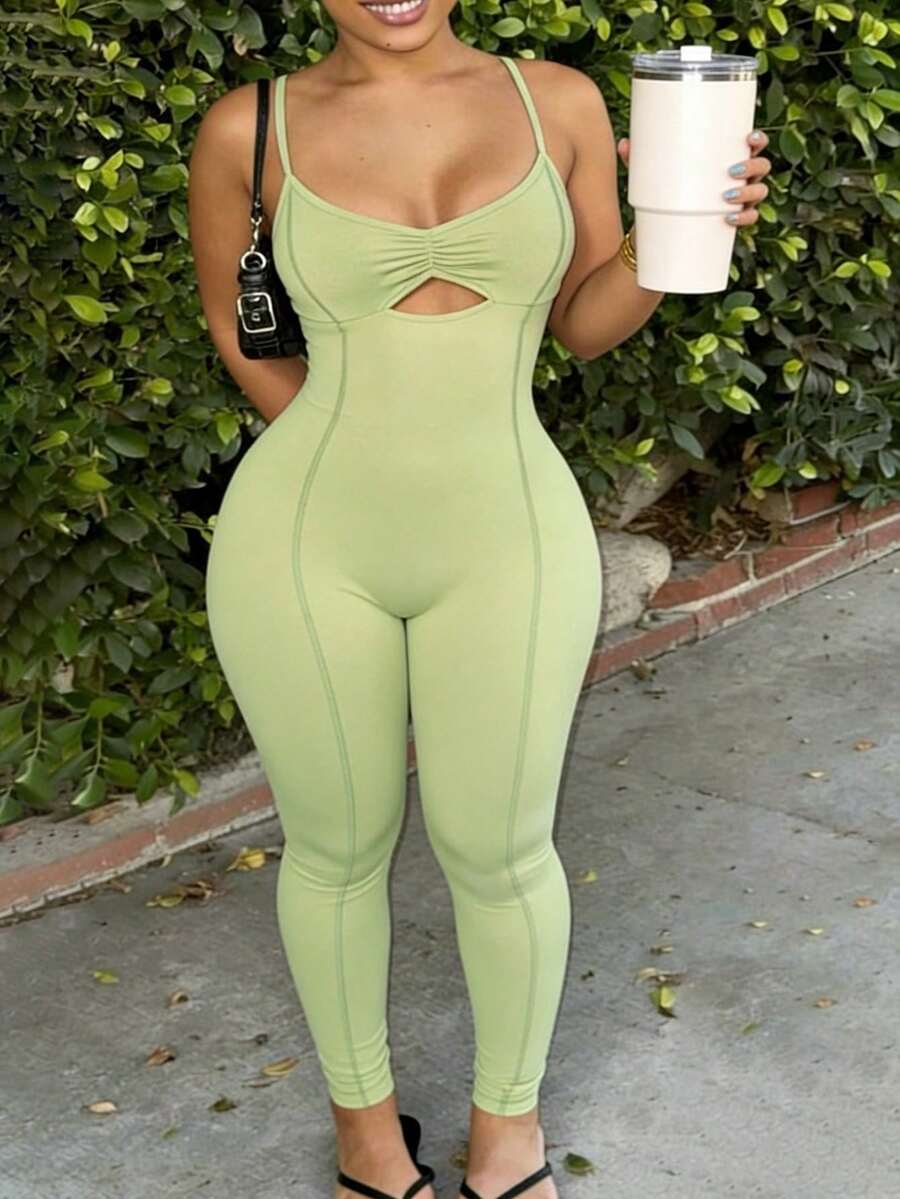 Slaydiva 早春新款，春夏音乐节，情人节，复活节休闲风，简约基础款，Y2K街头甜美风，网红热销款，日常约会，辣妹风，性感运动风，吊带，U领，镂空，修身长裤，撞色哈苏线装饰，V领，大露背，浅绿色长裤，女士紧身连体裤 -A - 橄欖綠 - 查看 1