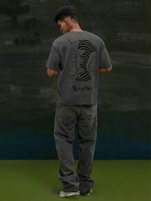 Rick and Morty X SHEIN Men Casual Loose Knit Figure Line Art Print Short Sleeve T-Shirt - Dark Grey - View 3