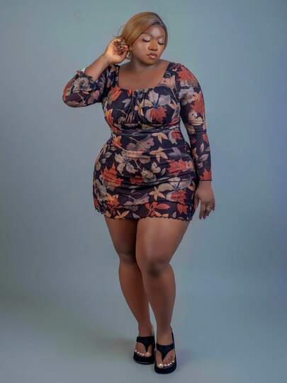 CurvyTilda 大码女式休闲露背花卉印花网眼连衣裙，秋冬