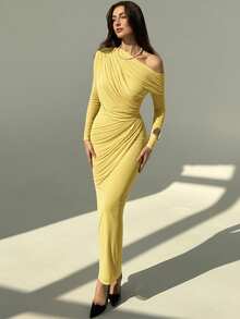 Aloruh Elegant Solid Color One Shoulder Ruched Dress, Casual & Party Wear - Yellow - View 2