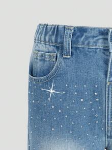 SHEIN Jeans de mezclilla para niñas preadolescentes, nueva colección de verano, casual y cómoda, mezclilla lavada en color azul claro, con aplicaciones de rhinestones, silueta de pierna ancha, tela de algodón suave, adecuada para uso diario, escuela, transporte, reuniones - Azul lavado medio - Ver 8