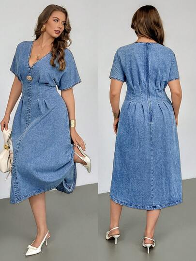 Auralis Vestido Denim Plus Size Feminino com Decote em V, Manga Curta, Decoração Floral 3D Metálica, Moda Primavera ao Verão, Dia dos Namorados, Carnaval, Casual, Formatura, Chique, Y2K, Festa, Casamento, Elegante, Negócios, Vestido Denim Midi Elegante com Decote em V e Pregas