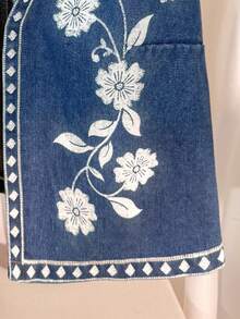 Comfortcana 大码女式V领碎花图案休闲百搭日常牛仔背心上衣夏季上衣夏季假期春季女装春季情人节女装派对上衣毕业典礼上衣假期女装夏季度假休闲女式衬衫女式休闲女装V领无袖牛仔背心，饰有花卉刺绣和几何饰边时尚休闲牛仔上衣 - 中等水洗藍 - 查看 5