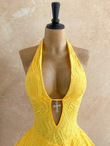 Soleia Đầm ngắn gợi cảm cổ chữ V, khoét sâu, dây buộc cổ, hở lưng, chất liệu vải dệt họa tiết, nhiều lớp, vạt không đều, thích hợp cho tiệc tùng, Giáng sinh, hẹn hò, hộp đêm, bãi biển, du thuyền, trà chiều, phong cách Bohemian, Boho, kỳ nghỉ, trang phục mùa thu dành cho nữ, phong cách vintage. - Màu vàng - Xem 5