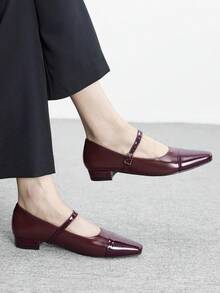 CUCCOO BIZCHIC 女士酒红色漆皮方头玛丽珍鞋，复古风格，适合工作和通勤穿着，百搭 - 酒紅色 - 查看 1