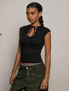 COUREZ 短袖前开衩针织上衣 / Y2K 春季女装 可爱性感黑色上衣 外出派对上衣 锐舞上衣 夏季穿搭 夏季女装 - 黑色 - 查看 6