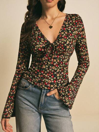 Poéselle Women's Floral Tie-Front V-Neck Long-Sleeve Slim Tee – Retro Cottagecore Stretch Top For Fall Style Floral Long Sleeve Top Tie Front Shirt Women Cottagecore Blouse Y2k Floral Tee Ruched V Neck Top Vintage Flower Print Slim Fit Jersey Top Fall Floral Women's V-Neck Ditsy Floral Long Sleeve Fitted Elegant Tie Front T-Shirt