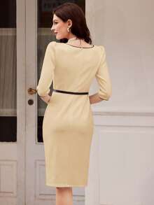 Vintamour 复古优雅女士撞色连衣裙，夏季白色，七分袖，直筒连衣裙，圆领设计，尽显古典韵味。这款连衣裙适合优雅的商务休闲场合，是女士工作服、白色连衣裙、优雅得体连衣裙、外出装、办公室礼服、教堂礼服等各种场合的理想之选。 - 卡其色 - 查看 2