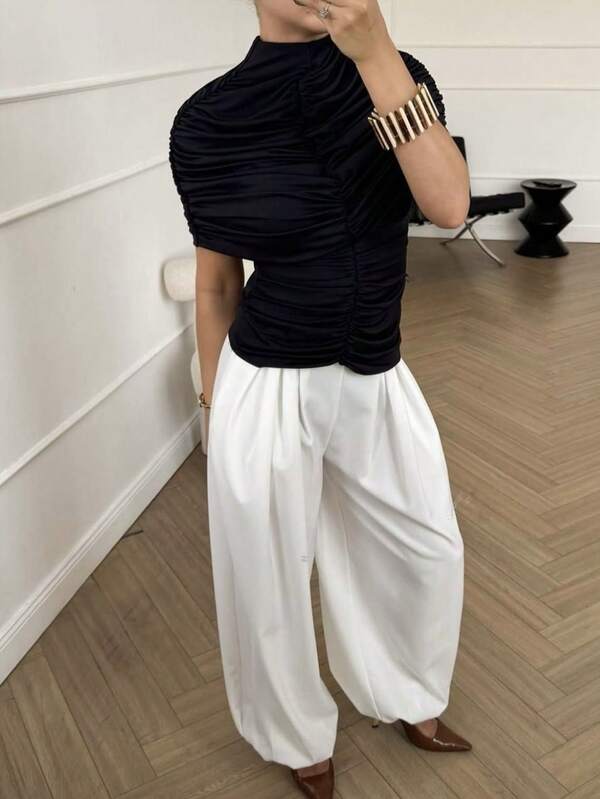 Siren Gaze Spring & Summer Outfit Women Valentine's Day/Day/Romantic/Business Casual Woman/Elegant/Casual/Vintage/Festival/Country Concert Outfit/Brunch Outfits/Homecoming/Easter/Guest Outfit/Tea Party Outfit/Basic/Prom/Wedding/Formal/Western/Cocktail/Vintage/Club/Birthday Outfit/Cute/Spring Break/Bachelorette/Classy/Old Money Style/Work Clothes/Going Out/Vacation/Office Outfits/Black/Airport Outfits/2000s Style/Streetwear/Basic/Women's Solid Color Pleated Shoulder Sleeveless Turtleneck Elastic Fitted Waist Stylish Top T-Shirt