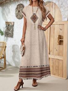 EMERY ROSE Đầm dài nữ phong cách Boho với họa tiết nhiều màu sắc, cổ tròn, tay cánh dơi ngắn, dáng xòe. - Nhiều màu - Xem 3