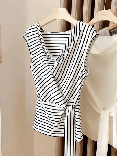 GlowEve CURVE Women's Casual Plus Size Black & White Drop Shoulder T-Shirt, Spring/Summer