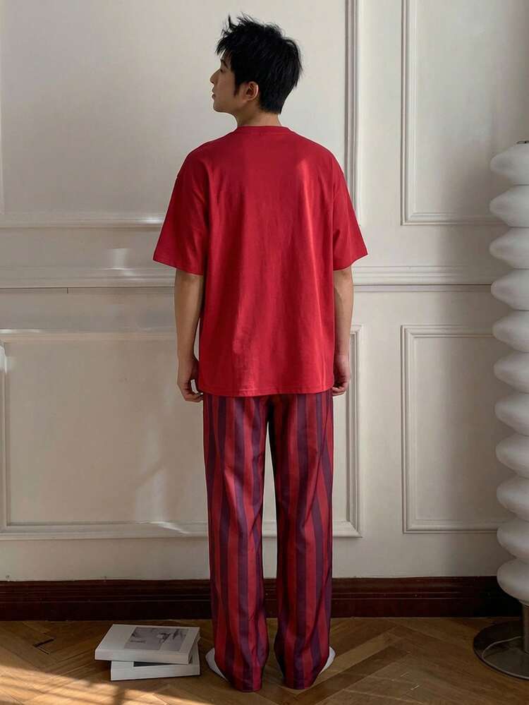 Red Short Sleeve Top And Pants Men's Pajama Set, Spring/Summer