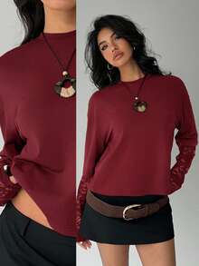 Aloruh Women's Solid Color Minimalist Everyday Lace Splice Sleeve T-Shirt - Burgundy - View 9
