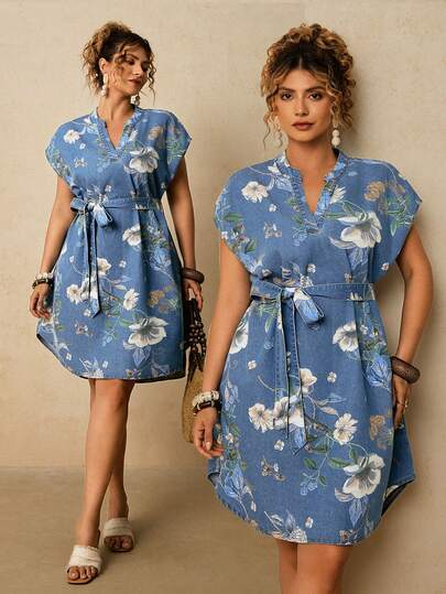 Travachic 大码女式碎花V领休闲牛仔连衣裙