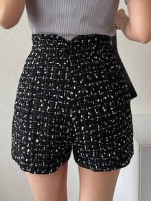 FRIFUL Quần short nữ cạp cao kẻ caro, kiểu dáng thanh lịch và thời trang, dáng rộng. - màu đen - Xem 2
