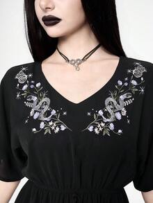 ROMWE Goth Women's Elegant Embroidered Short Sleeve Waist Cinched Mini Dress - Black - View 2