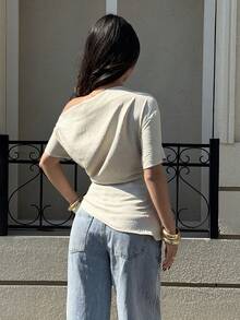 Siren Gaze 1件女士时尚纯色不对称肩部修身衬衫 - 杏色 - 查看 2