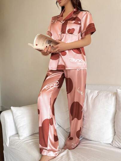 Dream Adore 女士心形字母印花缎面口袋短袖睡衣套装