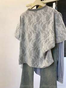 Nubod 春夏时尚休闲度假风百搭日常大码女式蕾丝边圆领落肩短袖T恤沙滩装 - 灰色 - 查看 2