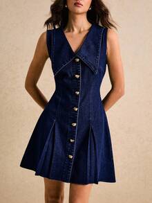Poéselle 女士休闲前扣褶裥无袖牛仔连衣裙，夏季女士牛仔连衣裙，纽扣牛仔连衣裙，褶裥牛仔连衣裙，女士牛仔连衣裙，纽扣连衣裙，浅蓝色牛仔连衣裙，翻领牛仔连衣裙，修身牛仔连衣裙，女士S码牛仔连衣裙，曲线牛仔连衣裙，牛仔迷你连衣裙 - 深色水洗藍 - 查看 4