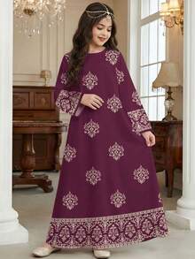 柔和的芋紫色，传统优雅高贵的金色花卉印花，适合春夏日常穿着的简约休闲阿拉伯传统连衣裙，也适合节日、郊游等场合。这款优雅高贵的长袖连衣裙，既可作祈祷长袍，又舒适休闲，充满度假风情，是端庄的卡夫坦长袍或儿童阿拉伯长袍的理想之选。 - 白色 - 查看 5