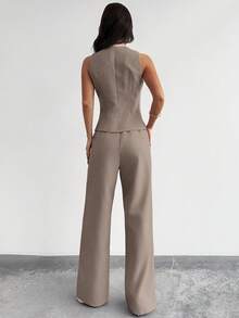 Firerie Women's Elegant Casual Urban Commute Office Wear Khaki Sleeveless Asymmetrical Collar Design Waist Cinched X-Shaped Fitted Blouse And Loose Wide Leg Pants Set, Spring/Summer Ladies Suit, Teacher Outfit, Graceful Commuter Attire - Khaki - View 2