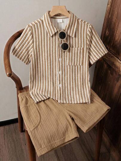 SHEIN LMoss Kids 2pcs Young Boys Casual Collegiate Versatile Multi-Pocket Colorful Hollow-Out Knit Soft Round Neck Short Sleeve Cardigan Top And Contrast Color Cuffed Comfortable Shorts, Suitable For Spring/Summer, Daily Wear, School, Travel, Holiday, Party,Toddler Boy Clothes,Toddler