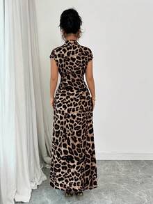 Rafferiza Đầm nữ thanh lịch họa tiết da báo, cổ bẻ, tay ngắn, cài cúc, eo. - Màu Tím - Xem 2