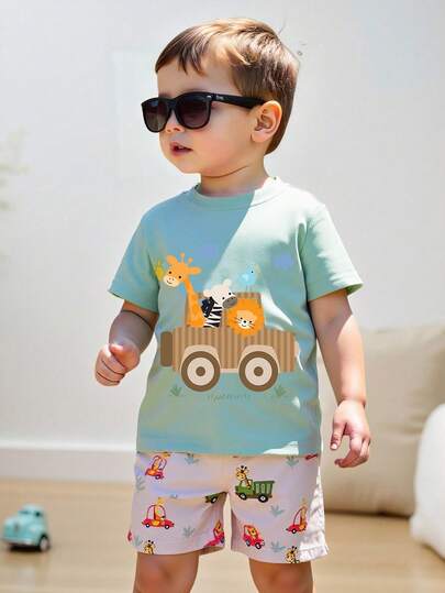 SHEIN Playful Pals 一套婴儿男童休闲卡通汽车动物印花T恤和短裤套装，短袖上衣印有车辆和动物图案，可爱日常玩耍装，春夏款