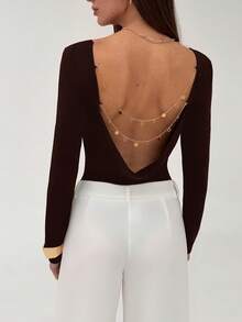 Aloruh 女士时尚性感露背链条细节长袖修身连体衣，百搭款式 - 咖啡棕 - 查看 1