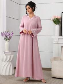 Yasmyna V领优雅贴花装饰粉色阿拉伯风格女式连衣裙 - 粉色 - 查看 3