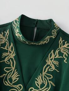 GlowEve Women's Embroidered Collar Waist A-Line Elegant Everyday Vacation French Retro Commute Fashion Valentine's Day Date Street Versatile Party Midi Dress, Olive Green, Early Spring/Spring-Summer - Green - View 5