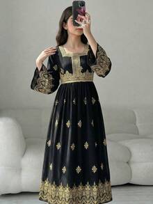 Tween Girl Floral Print Elegant Long Sleeve Dress With Square Neckline, Abaya Dress For Tween Girl, Modest Black And Gold Autumn Evening Party Islamic Gown - Black and Gold - View 3