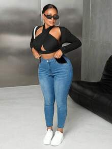 SHEIN PETITE CURVE Plus Size Women Blue Denim Stretch Skinny Jeans - Light Wash - View 5