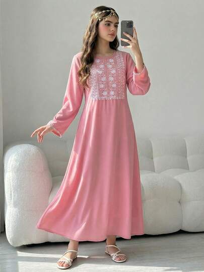 رمضان
قرقيعان 
فستان العيد جلابيات رمضان 
جلابيات       
جلابيه       
الملابس التقليدية العربية      
Abaya       جلابية       
قفطان        جراب Tween Girl Floral Embroidered Crew Neck Long Sleeve Dress, Dusty Rose Dress Kids, Girl Pink Modest Dress, Pink Modest Dress For Teens