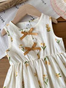 SHEIN 女婴休闲碎花连衣裙，饰有蝴蝶结，适合春夏季节、居家、户外、度假、日常穿着 - 彩色 - 查看 9