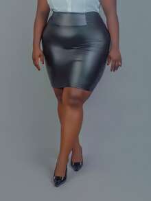 CurvyTilda Plus Size Elegant Knowledgeable Commuter High Street Personalized Party INS Style Party College PU High Waist Ruched Design Bodycon Knee-Length Skirt, For Hourglass Body Shape, For Body Shape, For Summer - Black - View 6