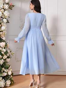 SHEIN 孕妇纯色腰带荷叶边袖口优雅派对长袖连衣裙 - 淺藍色 - 查看 3