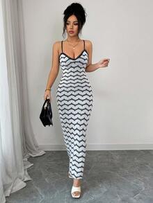 SHEIN Elenzya Wavy Striped Halter Neck Ruffle Trim Spaghetti Strap V-Neck Backless Bow Tie Women Sweater Dress - Multicolor - View 4