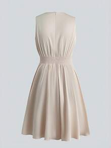 GlowEve CURVE Damen Große Größen Einfarbiges Kleid mit Fake-Perlen Dekor, rundem Ausschnitt und ärmellos, elegant - Champagnerfarben - Übersicht 2
