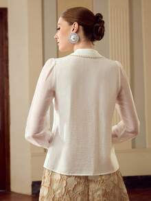 ZEYLAH 定制珍珠链细节女式长袖单排扣优雅衬衫 - 白色 - 查看 3