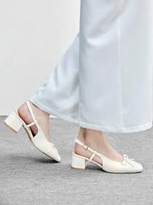 CUCCOO BIZCHIC 女士时尚经典后系带黑色平底鞋，适合圣诞节穿着 - 雪白色 - 查看 3
