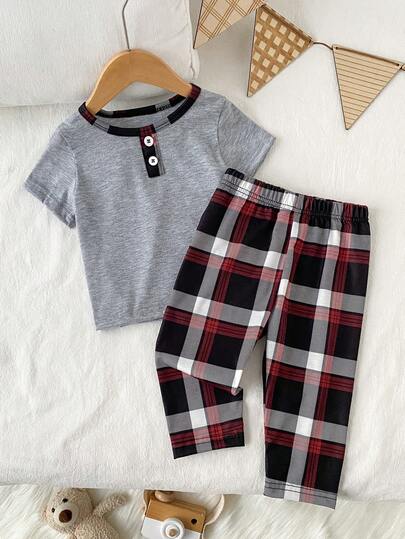 2 piezas Conjunto de pijama de verano para bebé/niño pequeño con top de manga corta gris casual y pantalón estampado a cuadros