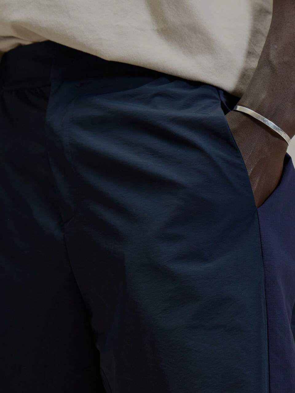 Mid Rise Straight Leg Baggy Style Panel Contruction Detailing Trouser Pant Winter Essentials